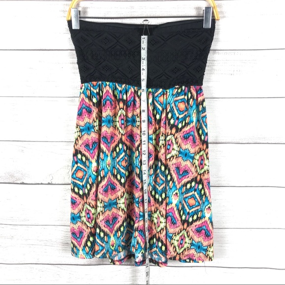 Urban Rose Strapless Short Patterned Dress - Picture 4 of 5